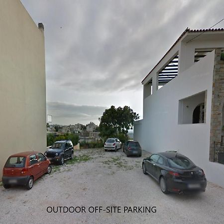 The Cellar Studios - By Avelink Spata  Exterior photo